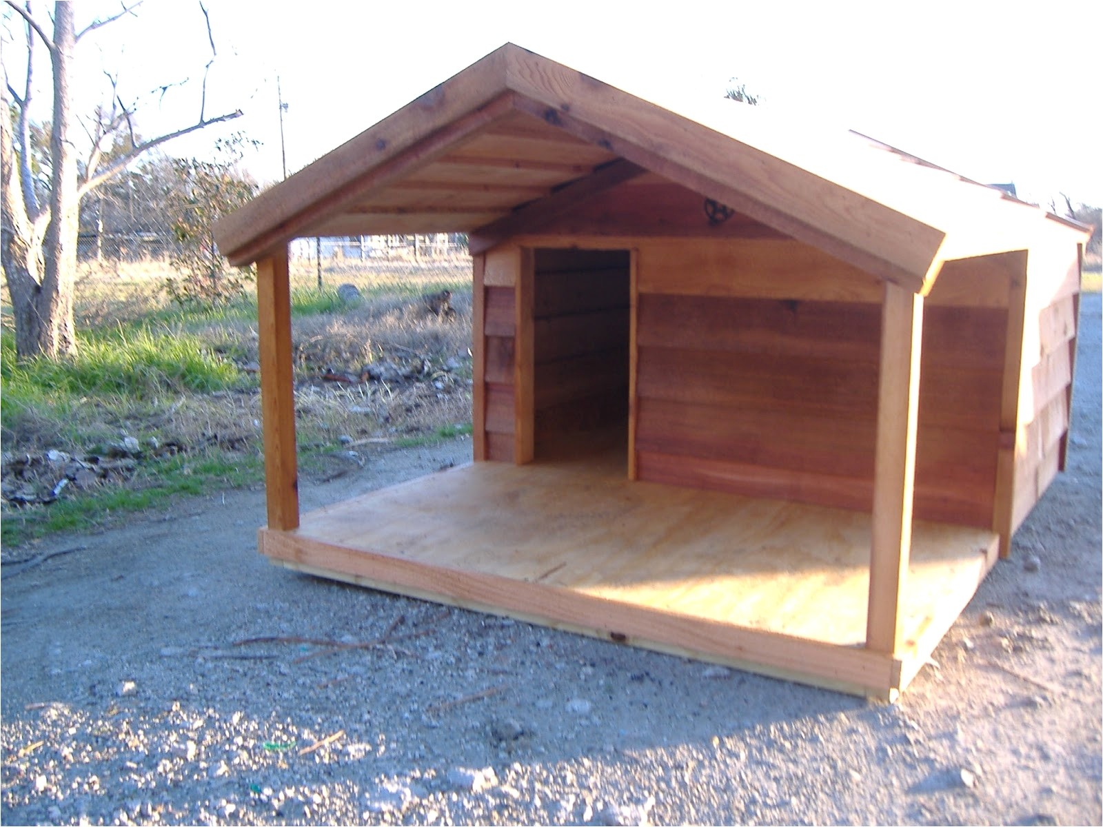 custom dog house plans best of best 25 insulated dog kennels ideas on pinterest