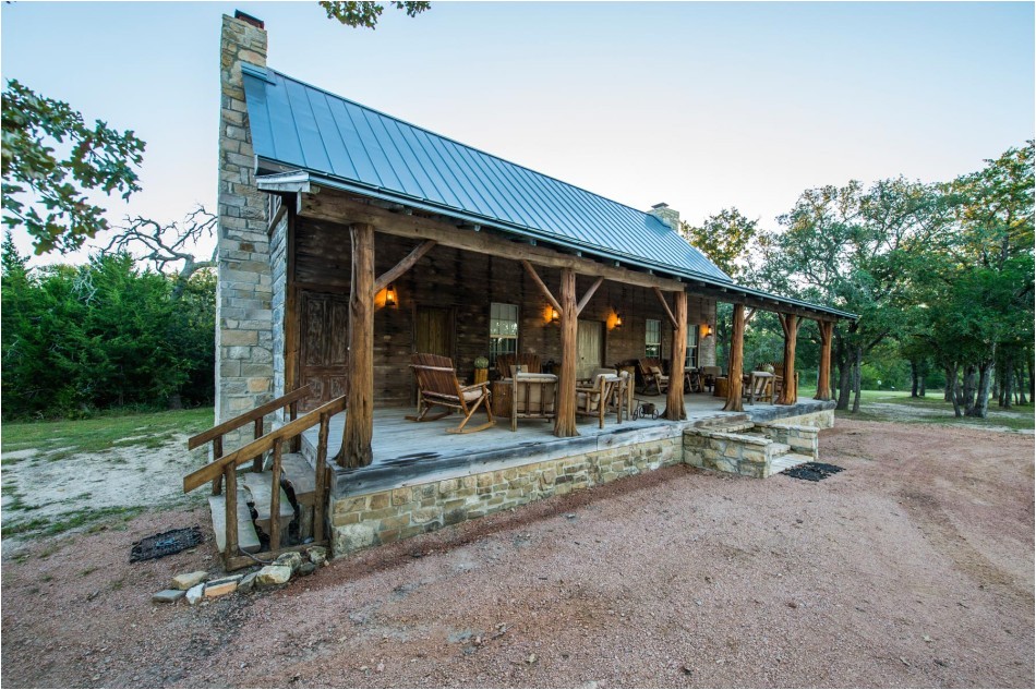 east texas log cabin small house swoon