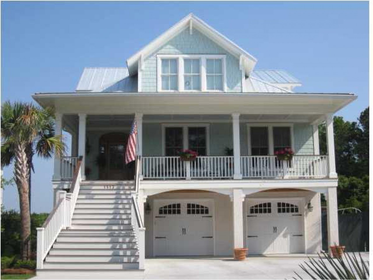 5e5853c92d20c0d8 small beach house exteriors coastal cottage exterior house colors