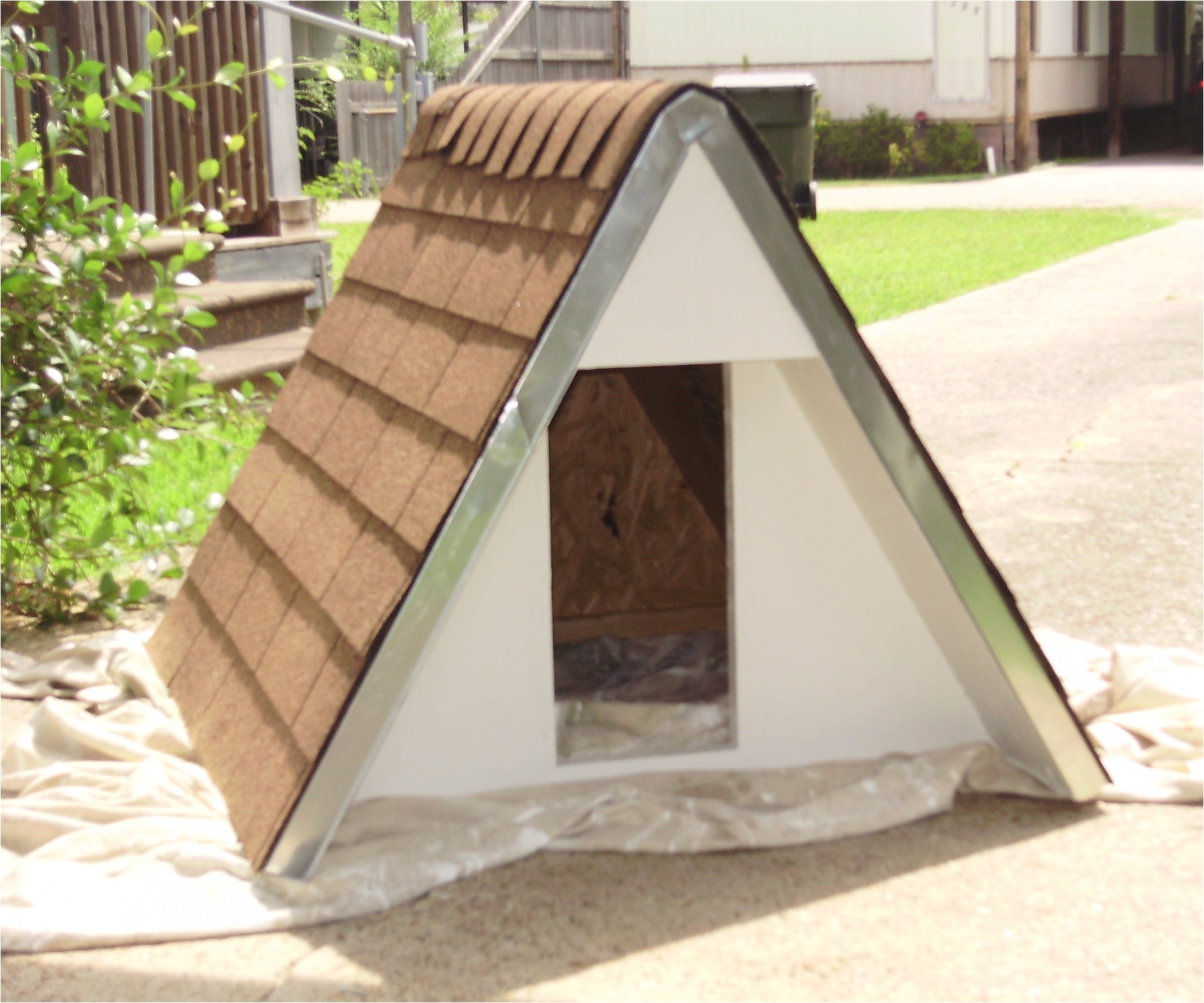 build an insulated a frame doghouse for under 75