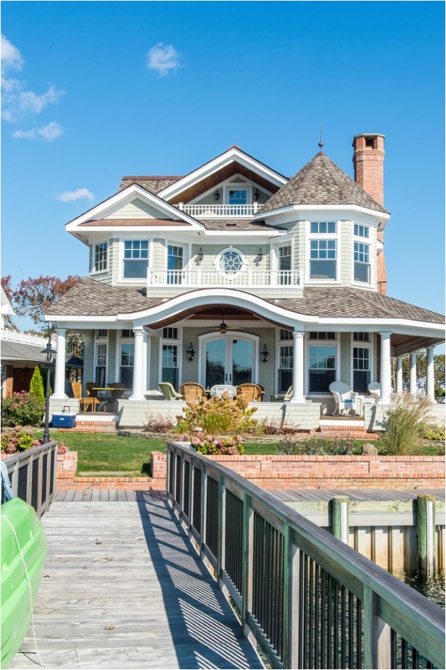 15 superb coastal home exterior designs for the beach lovers