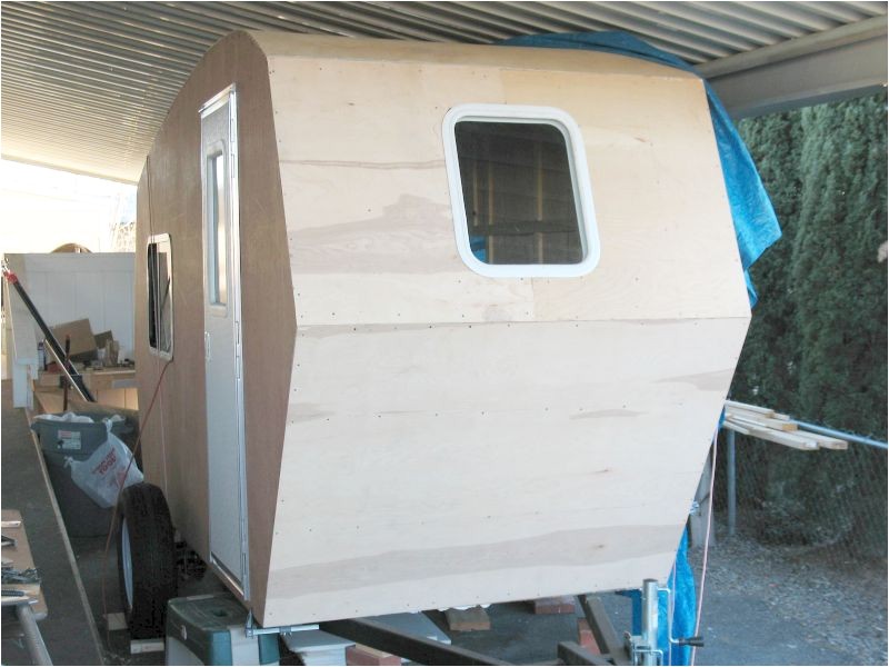 build a 1400 lb stand up camper for under 4000