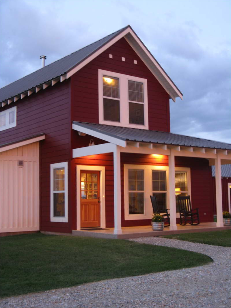 where to find and see the unique barn style house plans