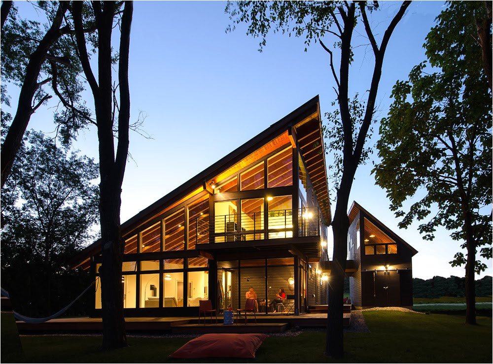 cool lake home designed to enjoy the views and create art